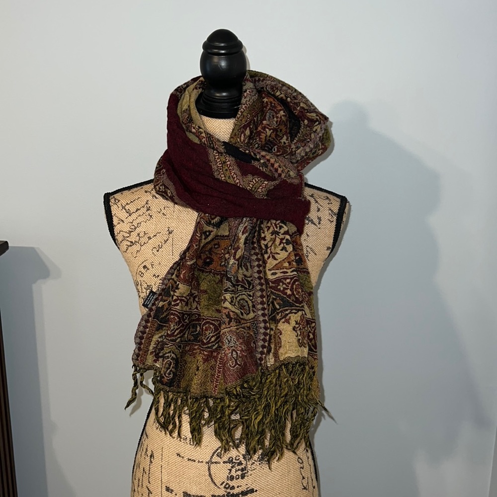 NOVICA scarf